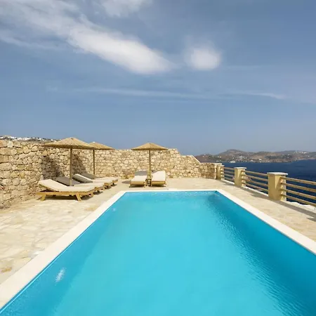Luxury Nyaraló *